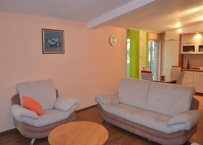 Julienne Apartment Kaštela