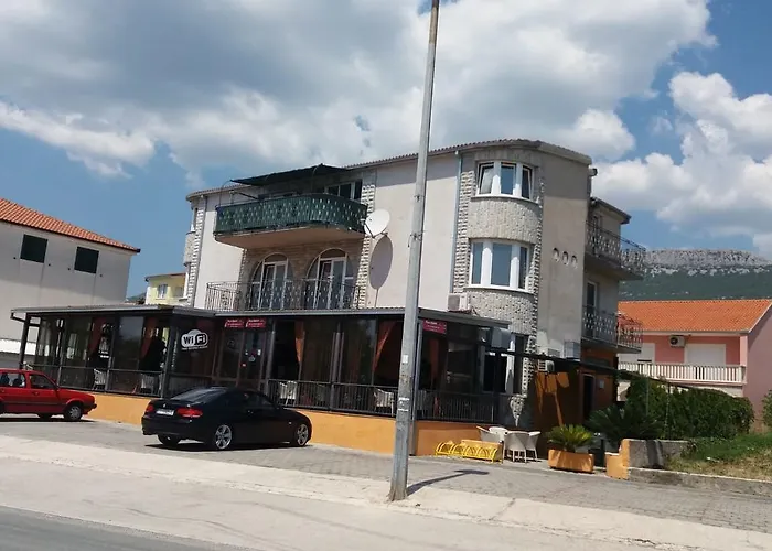Apartman Julienne Kaštela